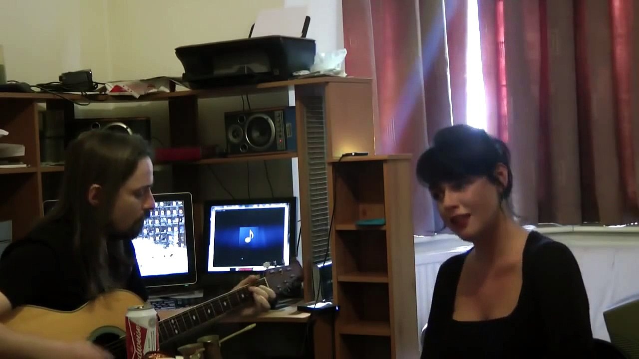 Biljana Radivojevic i Emir Hot - Vaya Con Dios - Don't Cry For Louie (acoustic cover)