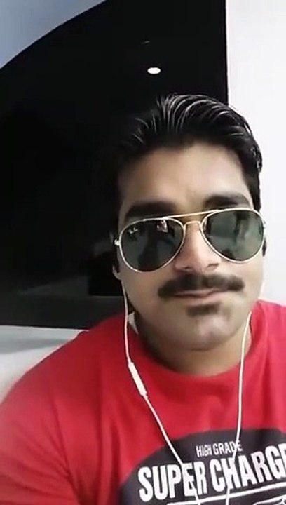 MALIK RAZA IN DUBAI METRO