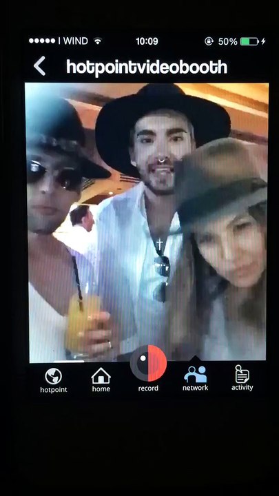 Bill Kaulitz, Shiro, Shay en #bootsybellows -2