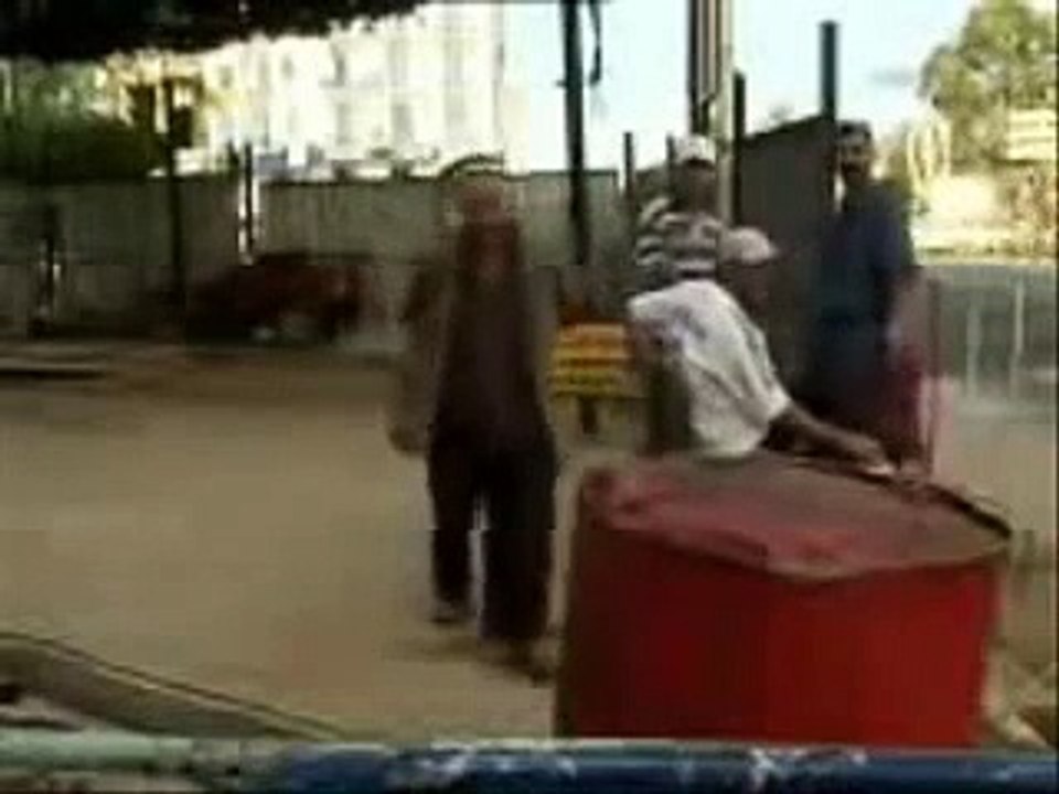 La Crise Economique en Algérie, misére et pauvreté