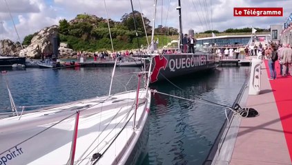Voile. Le monocoque 60 pieds de Yann Eliès  baptisé à Roscoff