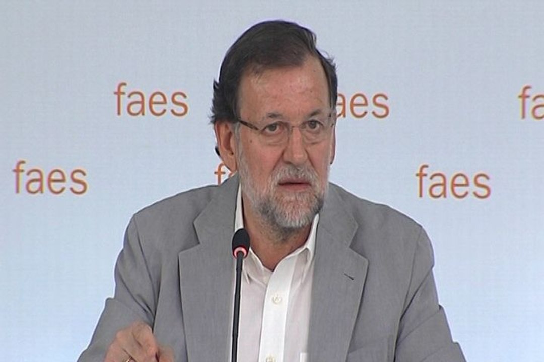 Rajoy: "Pase lo que pase en Grecia, el euro seguirá"