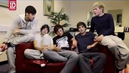 Louis Tomlinson (Vas Happenin)