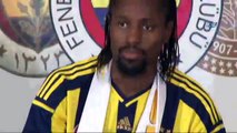 Fenerbahçe yeni yıldızlara imzayı attırdı