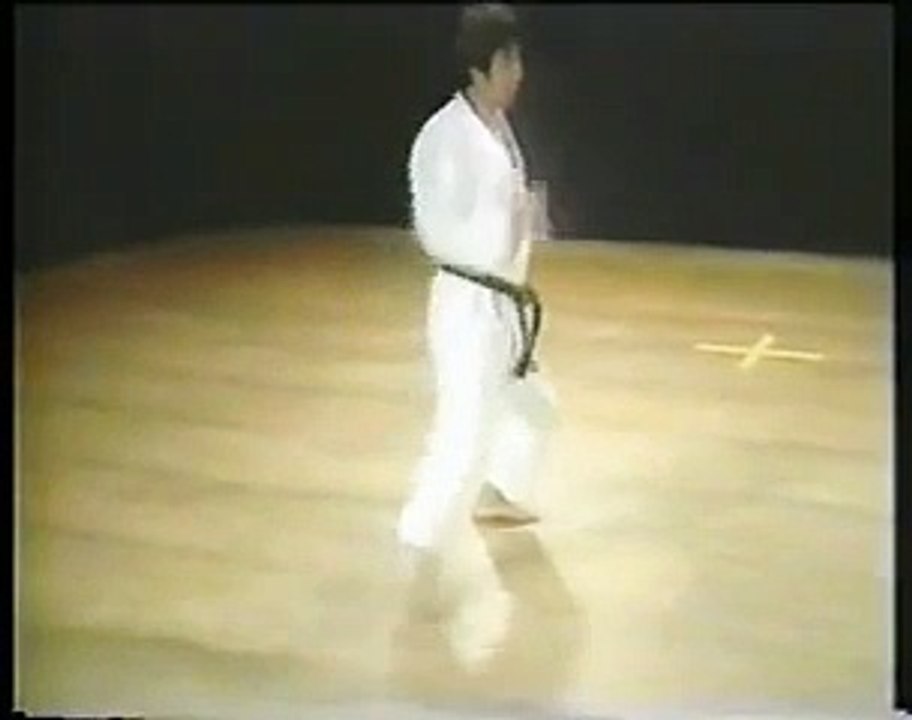 Shotokan Karate Kata 14 Jitte - Kanazawa
