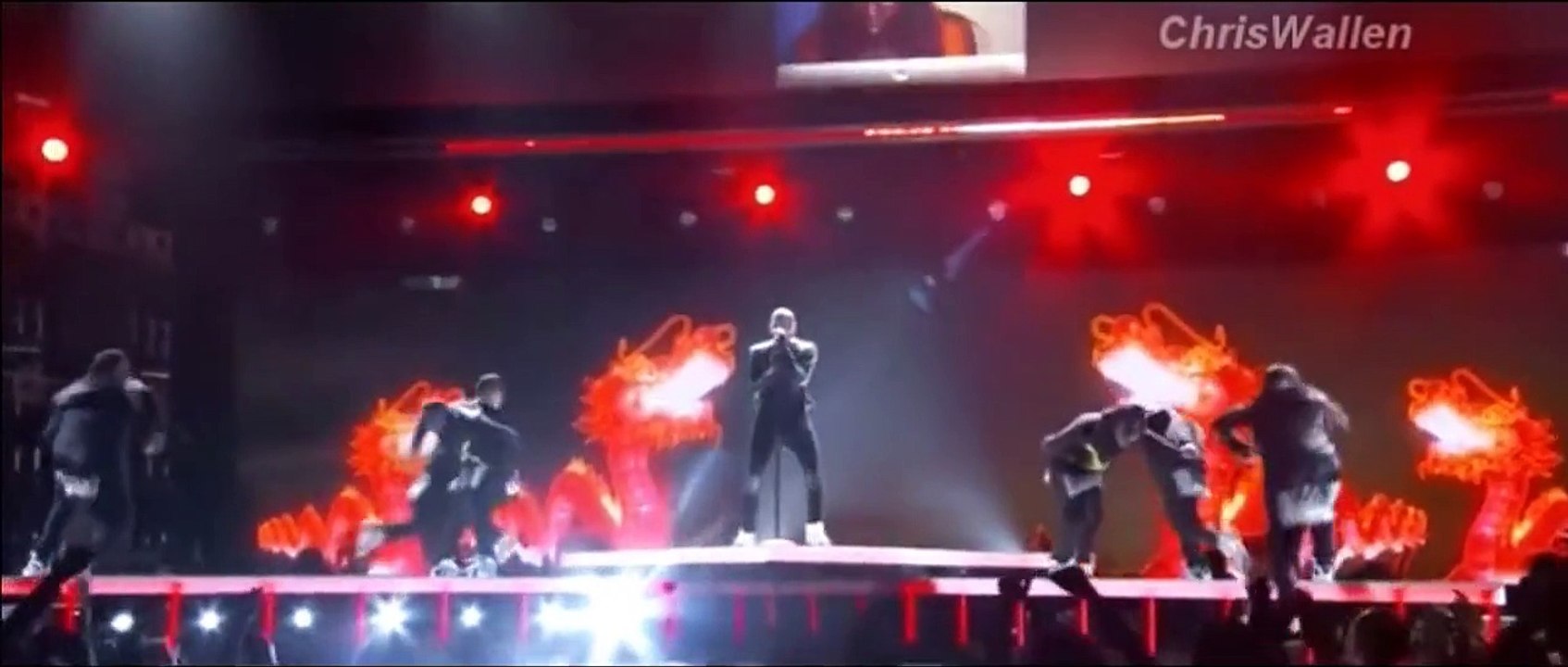 Chris Brown BET Medly Feat  Nicki Minaj (FineChine/Don'tThinkTheyKnow/LoveMore)