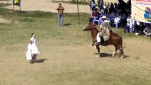 Marinera Norteña con caballo de paso. / Northern Sailor step with horse.