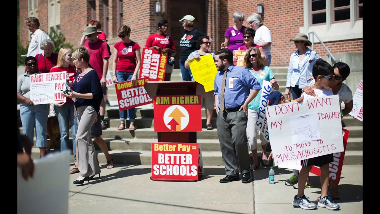 Houston school district holds job fair for North Carolina teachers
