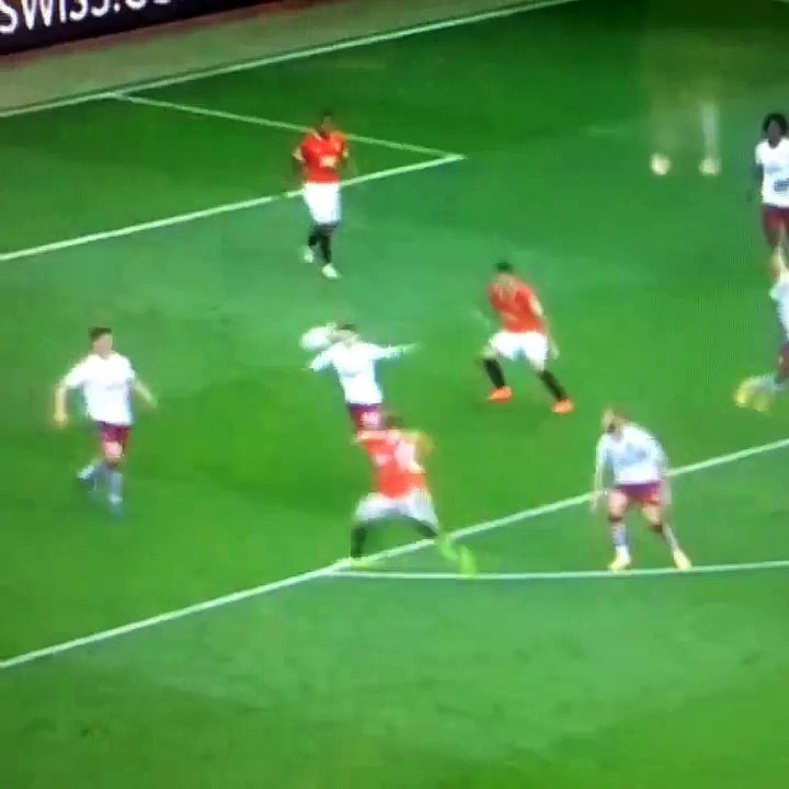 Grande Falcao!!!