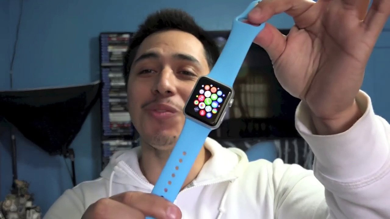 Apple Watch  Water Test! (Did it Survive)