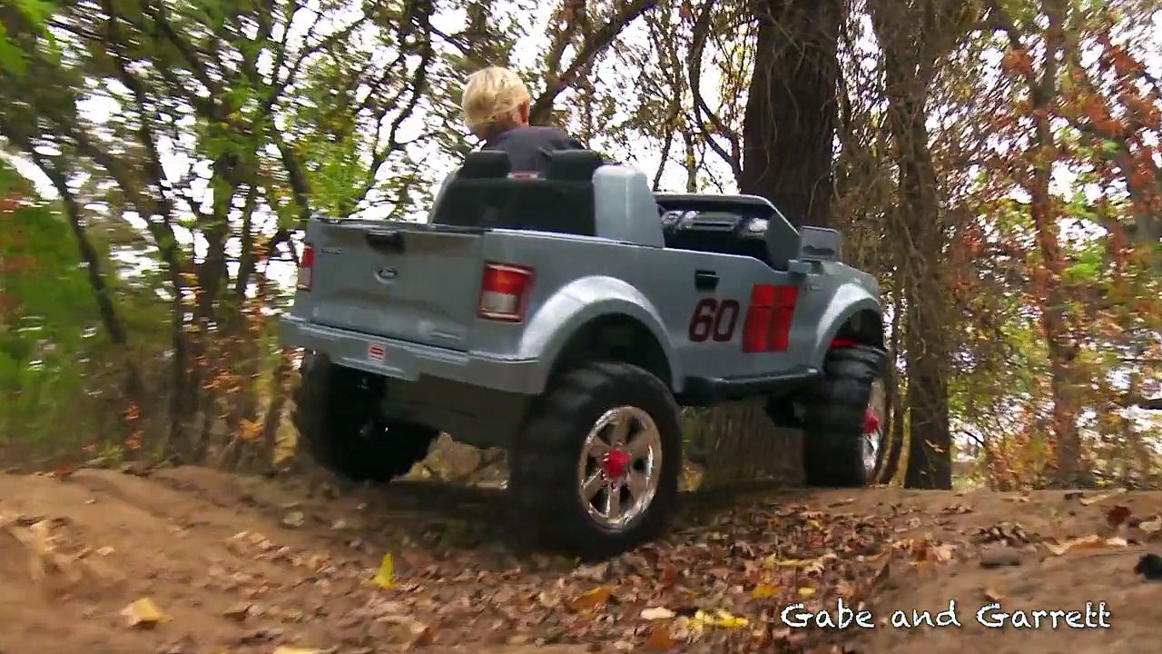 Power Wheels Ford F150 Extreme Sport Unboxing New 2015 Model! video