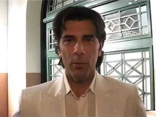 Juan Darthés, en Patito Feo.