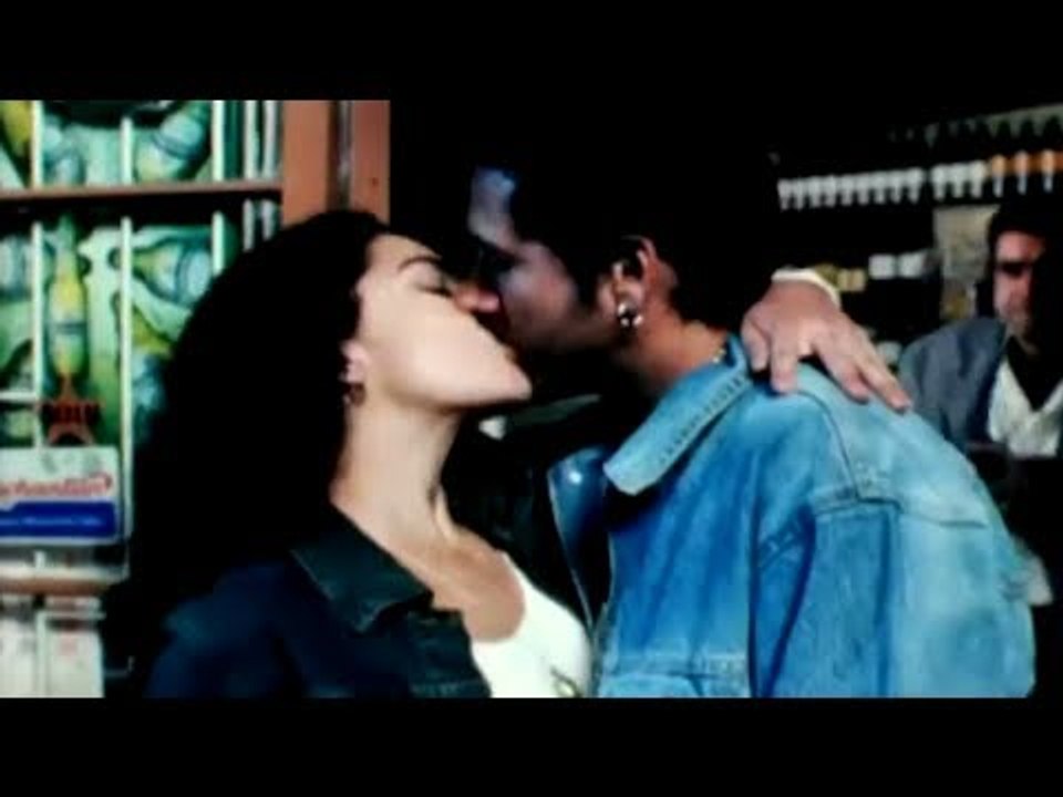 Trailer - Azul y Blanco