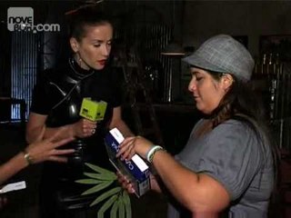 Natalia Oreiro y a las ganadoras del concurso de "Amanda O"