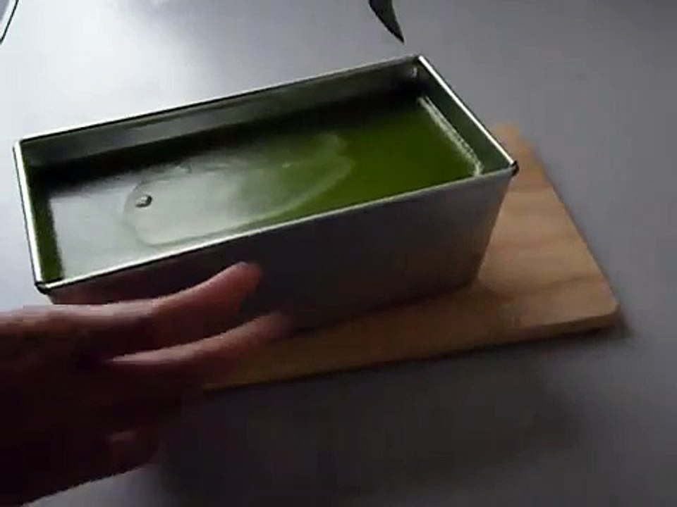 雙色班蘭椰汁千層糕~脫模