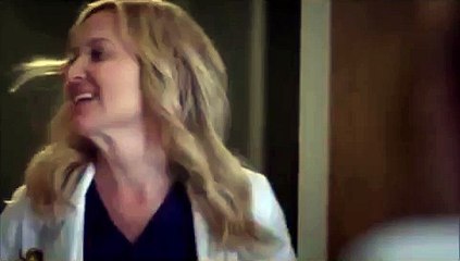 Grey's Anatomy - Arizona and Lauren "Kiss" 9x23