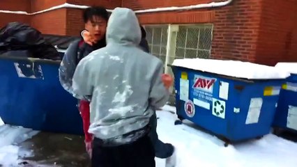[HD] [FULL VERSION] Helpless Asian Man Attacked and Jumped By 6 Others Behind School! TPS