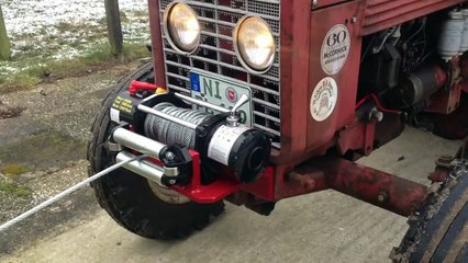 Wohnwagen mit Seilwinde gerettet / Sachbeschädigung auf dem Campingplatz Drakenburg 22.03.2013