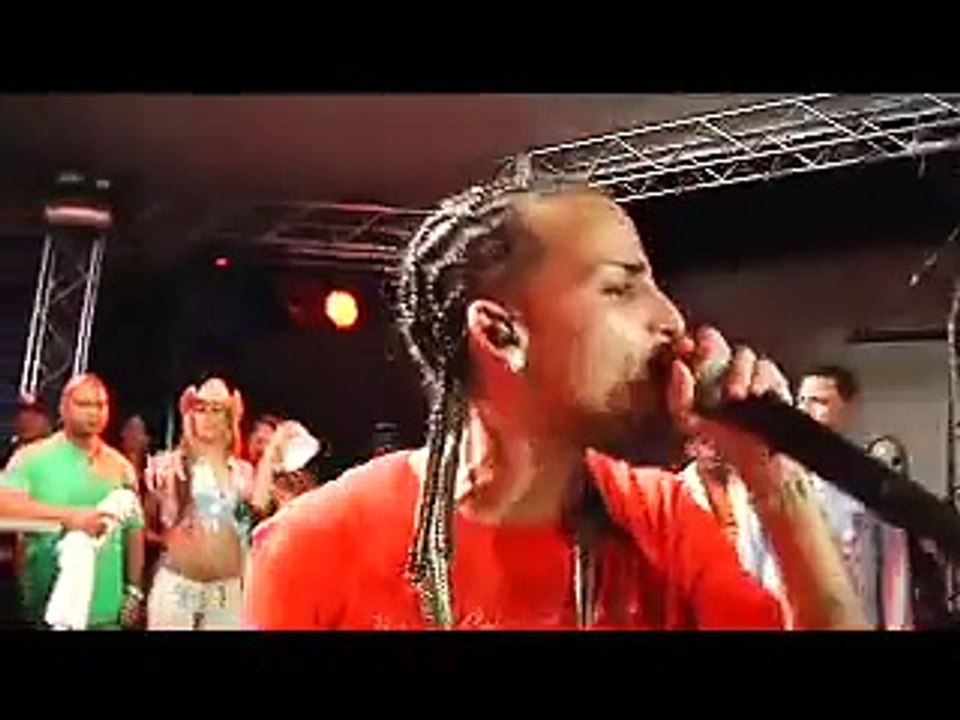 Arcangel - Gira & concierto en republica dominicana