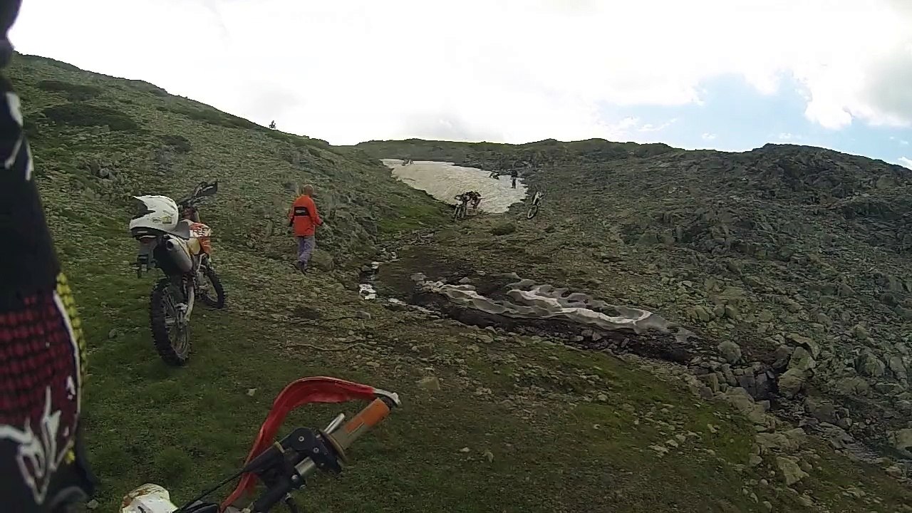 Kartal Tepesi Murat Dagi Kar Banyosu