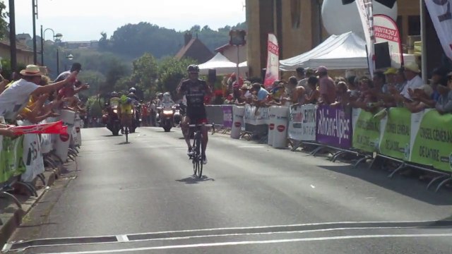 Tour du Pays Roannais : L'arrivée de la 4e étape