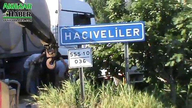 Gölmarmara-Salihli Yolunda Trafik Kazası 15 Ölü