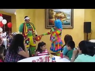 Payasos Dallas Tx. . .  Fosforito y Titina Show. . .  DEMO!!!