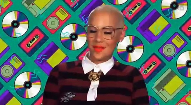 Amber Rose reenacts Mean Girls phone call scene