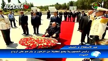 Algérie - Bouteflika se recueille à la mémoire des martyrs au cimetière d’El-Alia
