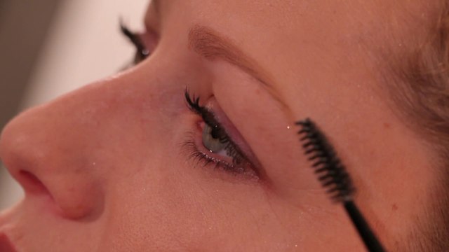 Comment redessiner la ligne de vos sourcils ?