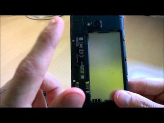 Come inserire batteria in Lumia 640 LTE