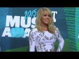 Carrie Underwood Wins Video of the Year At CMT Music Awards 2015