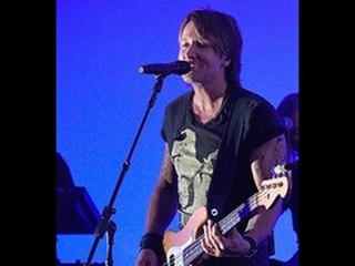 Keith Urban Performs New Single ‘John Cougar, John Deere, John 3:16′ At The CMT Awards  2015