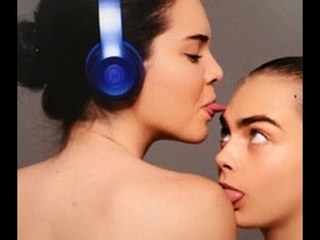 Naked Kendall Jenner & Cara Delevingne Lick Each Other