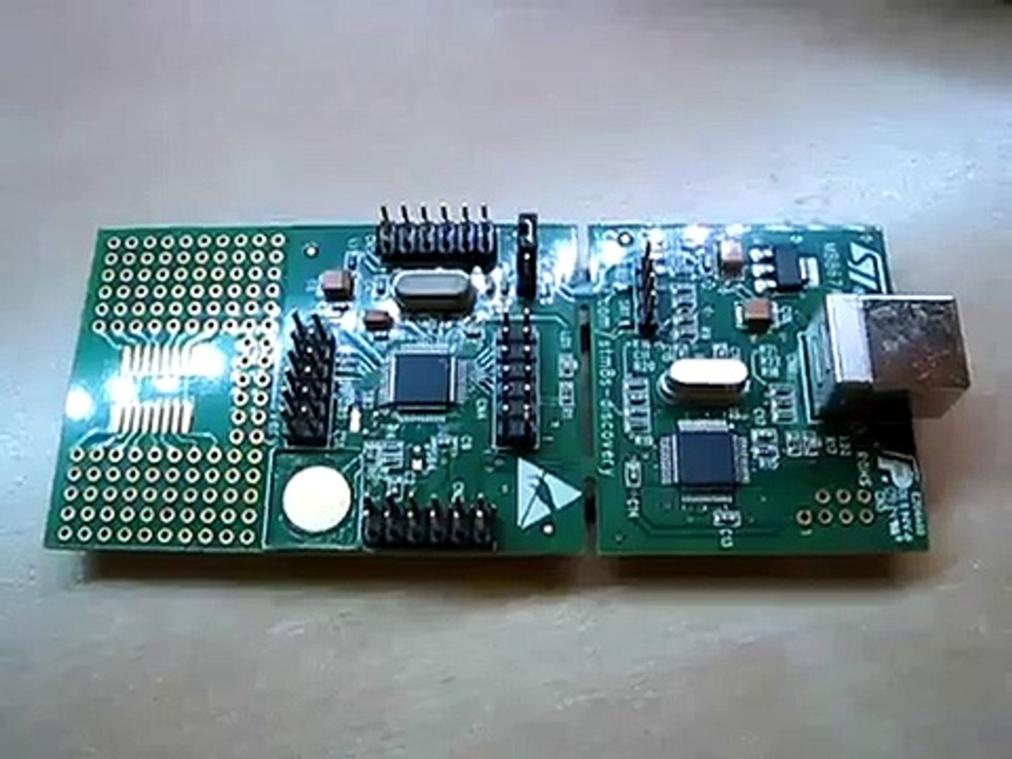 ⁣STM8S Discovery Board