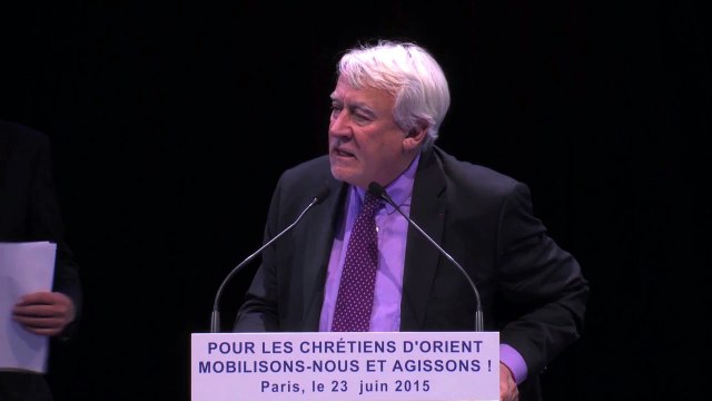 Claude Goasguen lors du grand rassemblement de soutien aux Chretiens d'Orient