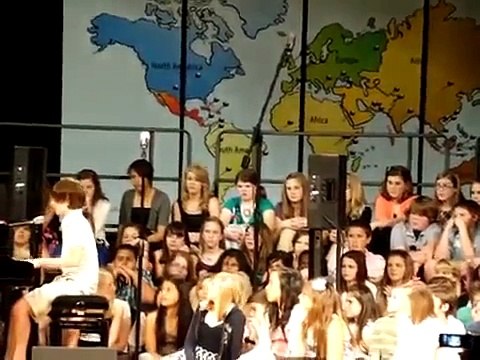 13 year old boy Greyson Michael Chance singing Paparazzi by Lady Gaga [HQ]