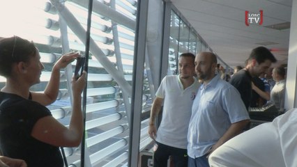 Bain de foule avec les partenaires