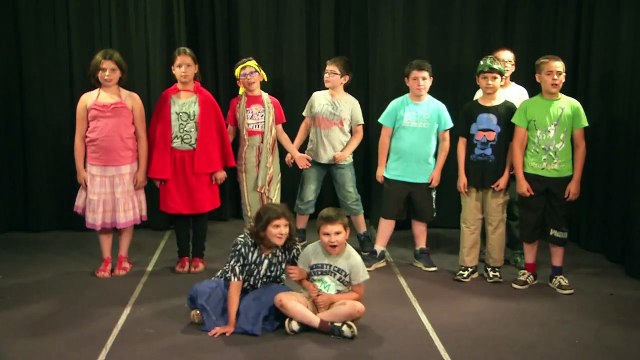 Camion des mots Classe CLIS École du Val de Cisse de Nazelles-Négron (37)