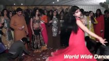 SAIMA KHAN NON STOP MUJRA - PAKISTANI MUJRA DANCE
