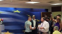 Grecia: Varoufakis dimite para “facilitar negociación” con Unión Europea [Video]