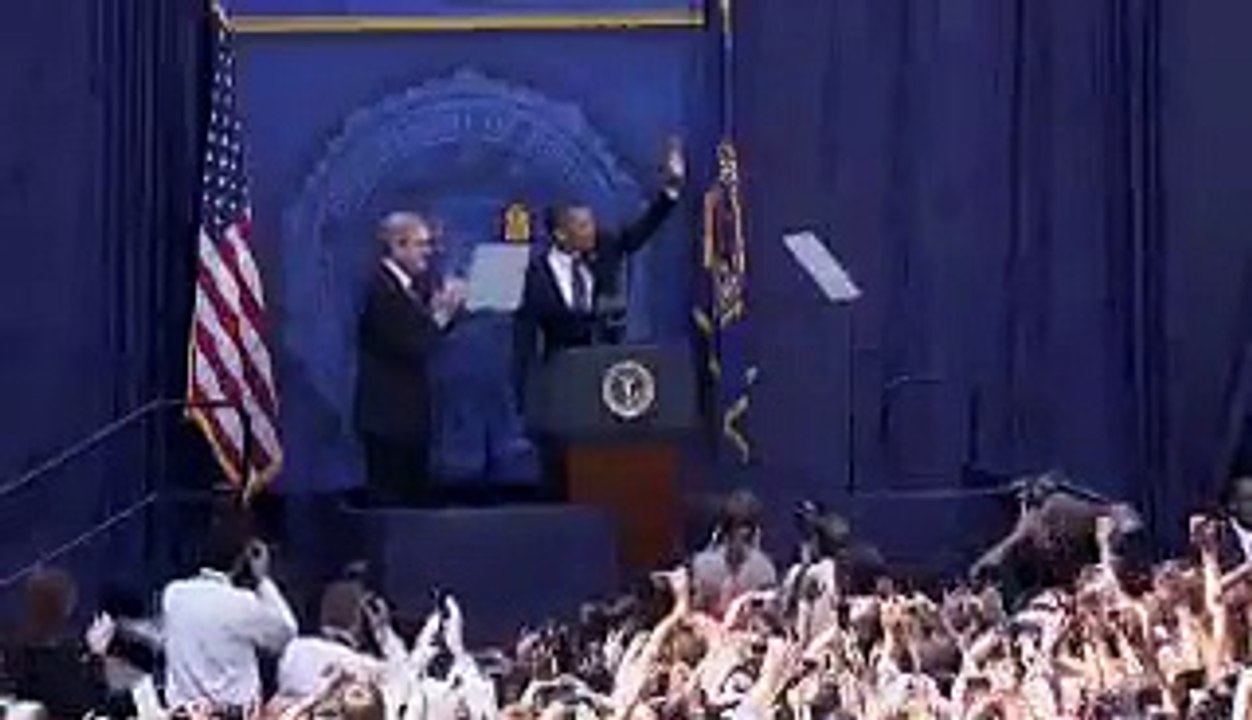President Obama Visits FBI Headquarters