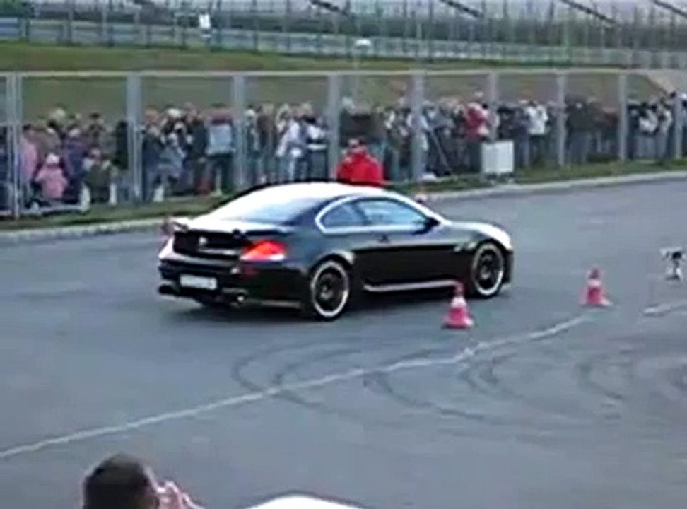 Hamann BMW M6 Drifting around the track.