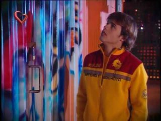 Floricienta I capitulo 110, palazo en la cabeza