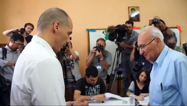 Greece's Finance Minister Yanis Varoufakis votes for referendum
