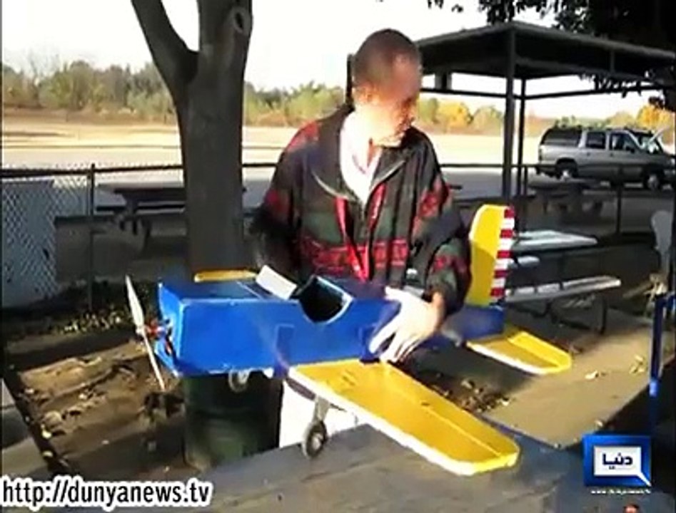 Squirrel Flew Plane