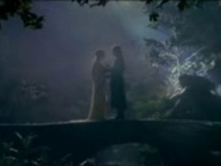 Aragorn e Arwen sul ponte di GranBurrone