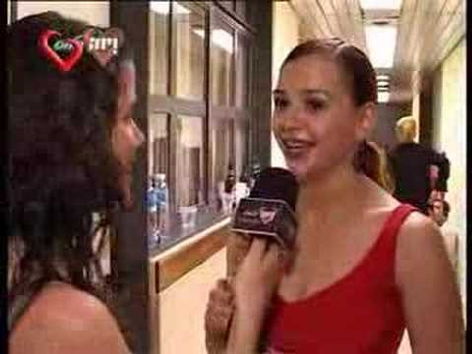 Laura Azcurra también bailarina