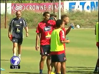 Defensor Francisco Calvo rumbo a Dinamarca