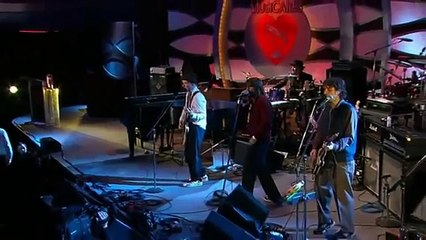 Red Hot Chili Peppers - I Get Around (Live at the Musicares tribute to Brian Wilson)